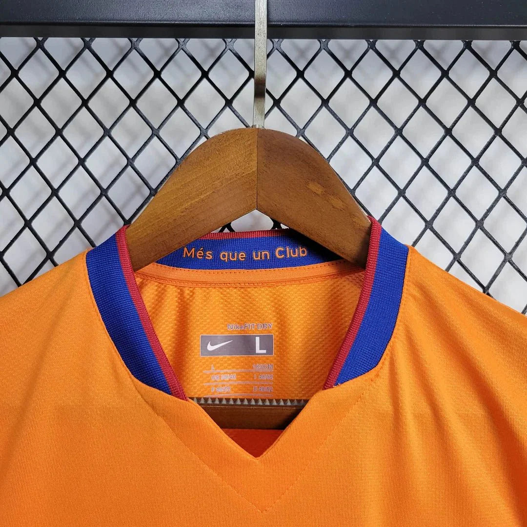 Barca 2006 Away Shirt