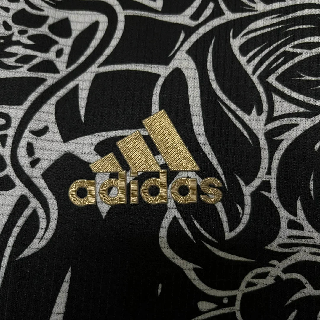 Real Madrid 2023 Gold Dragon Special Shirt
