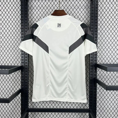 Real Madrid 2025 Pre-Match Training Shirt